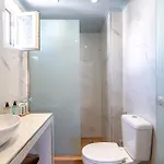 شقة Avra *